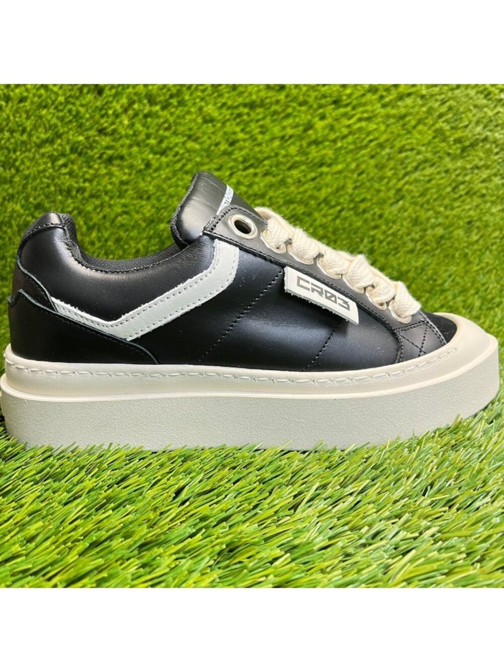Cristian Zerotre Womens Size 7.5 Black White Athletic Leather Shoes Sneakers